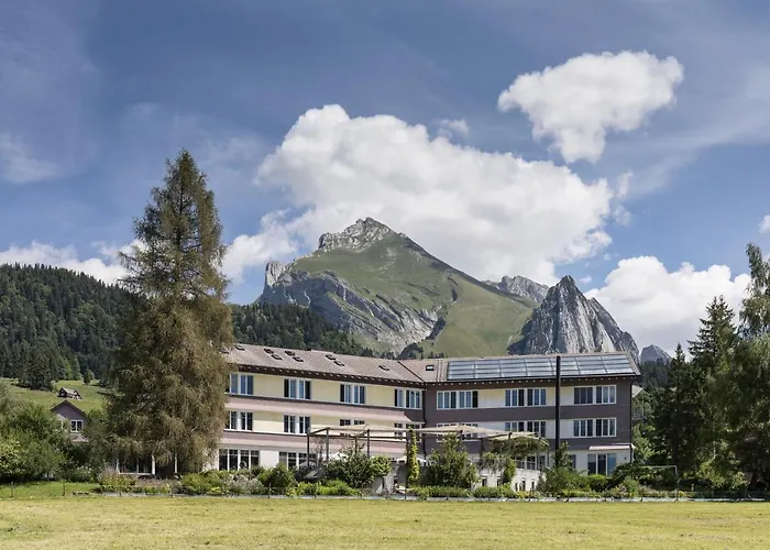 Kurhaus Sunnehus فندق