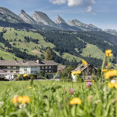 Kurhaus Sunnehus فندق